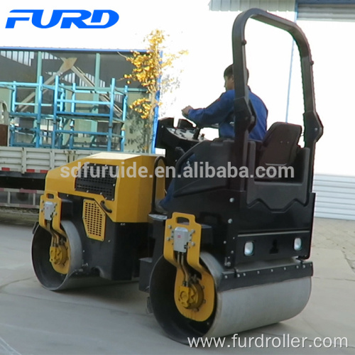 Vibrating Smooth Drum Articulated Roller for Sale (FYL-1200)